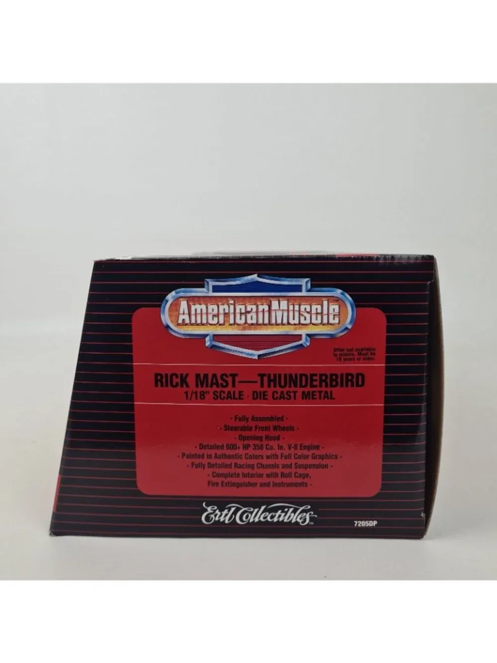 ERTL American Muscle Nascar Car Skoal White #1 Rick Mast 1:18 DieCast D72
